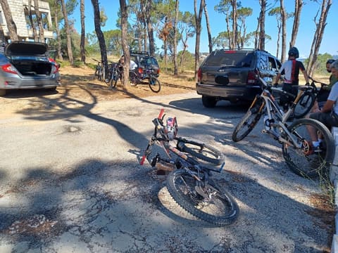 CHOUEIR MTB TRAIL. Departure — photograph 2