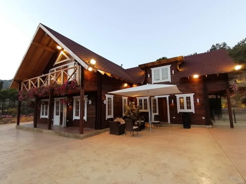 La Cabane Venue — photograph 4