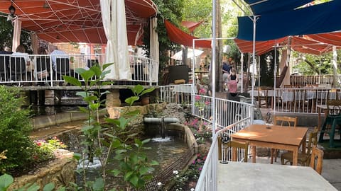 Al NAHR RESTAURANT — photograph 6