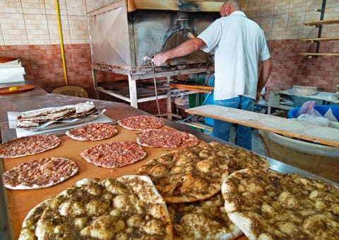 Moussa's Bakery — photograph 2