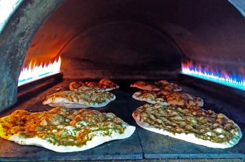 Moussa's Bakery — photograph 3
