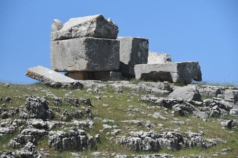 Unidentified Ruins — photograph 5