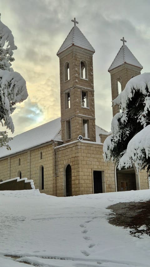 Saint Antoine — photograph 2