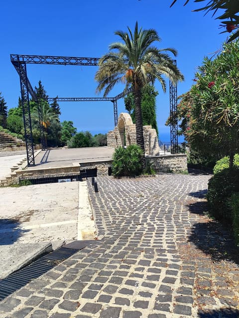Roman Amphitheatre — photograph 4