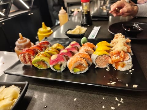 Stun Sushi Lounge — photograph 5