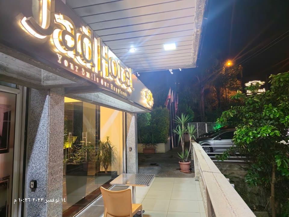 JAD HOTEL