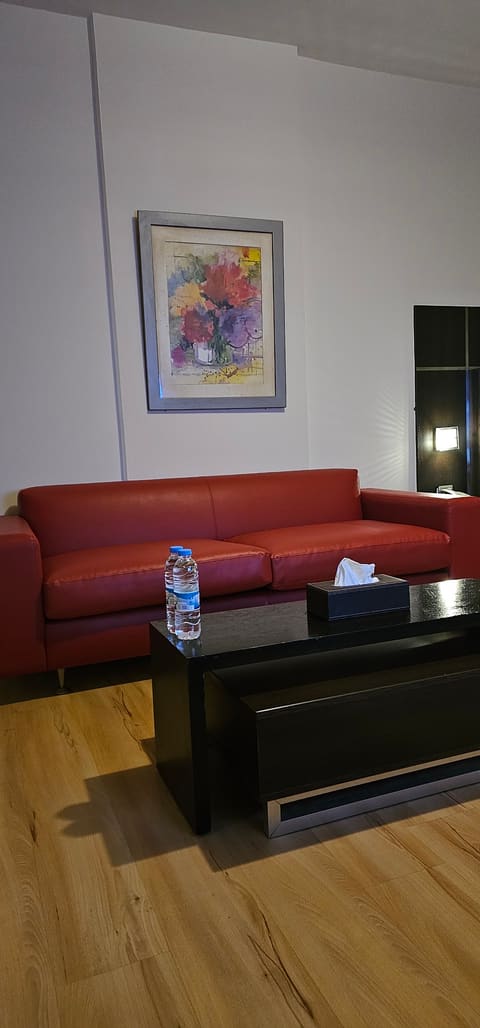 JAD HOTEL — photograph 5