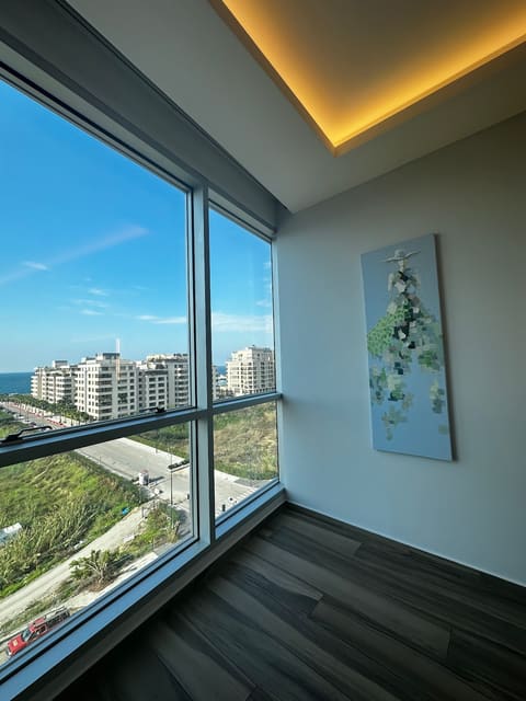 THE STAY Furnished Apartments — photograph 6
