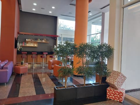 Suite Hotel Chrome — photograph 5