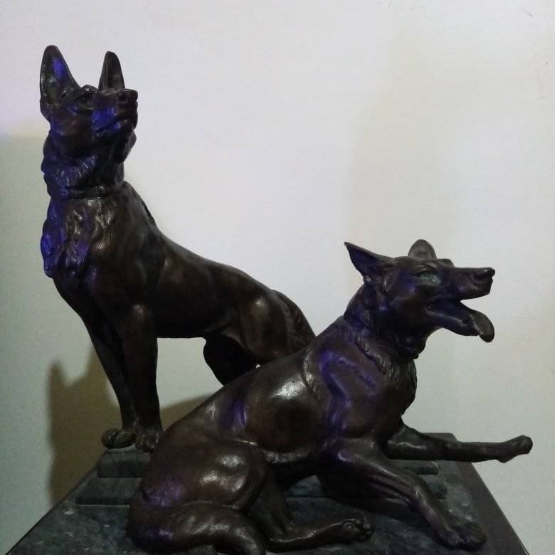 Fady Bronze - Antique & Jewelry