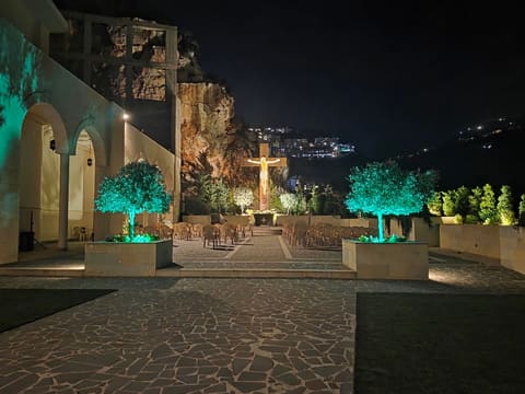Our Lady of The Annunciation Church Raboueh — photograph 4