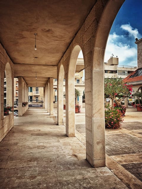 Resurrection Maronite Cathedral — photograph 5