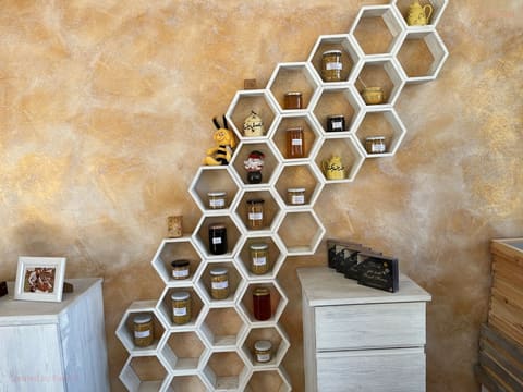 Yazbek Honey — photograph 2