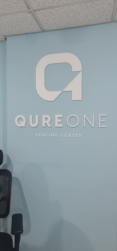 Qure One Healing Center — photograph 2