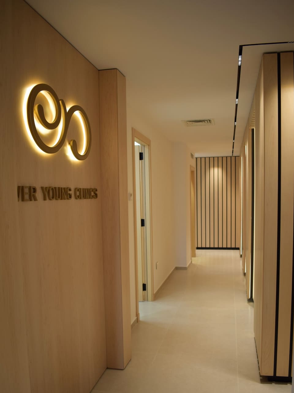 Ever Young Clinics