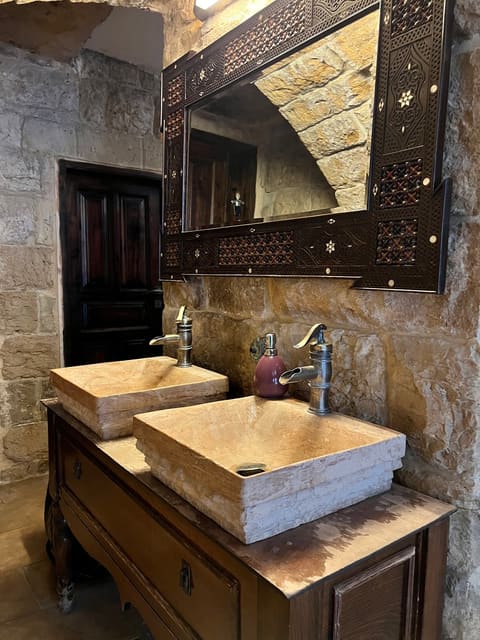 Deir al Oumara — photograph 3