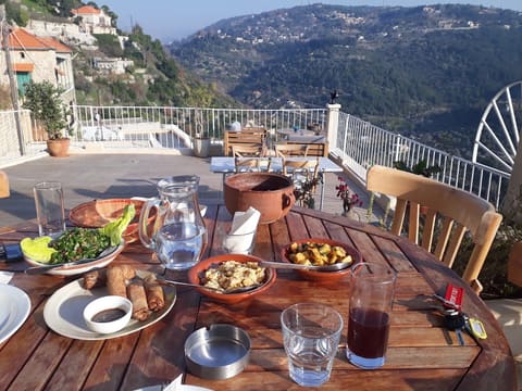 Beyt el Jabal - Restaurant — photograph 3