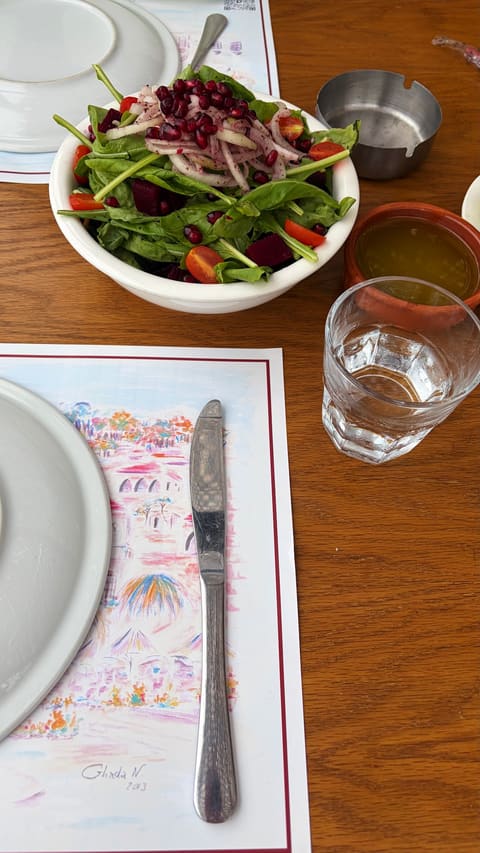 Country Gate Restaurant — photograph 6