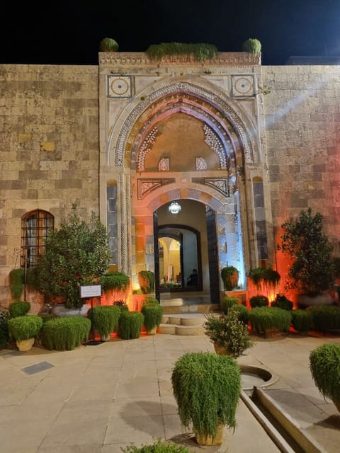 Mir Amin Palace Terrace Restaurant — photograph 2