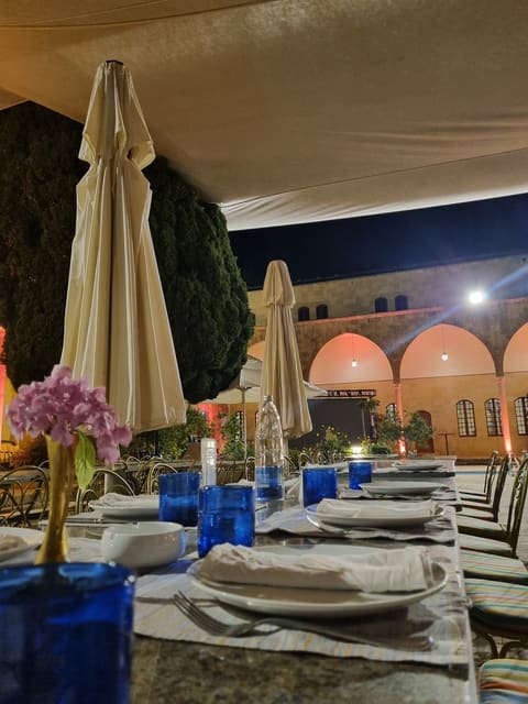 Mir Amin Palace Terrace Restaurant — photograph 6