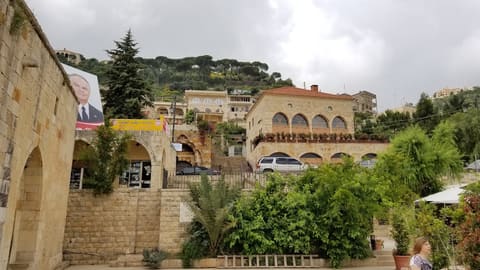 Al Midane Café Restaurant — photograph 4