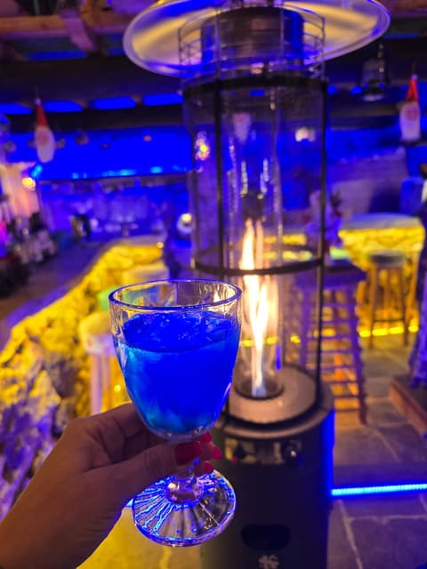 Al Amirat Pub and Resto — photograph 3