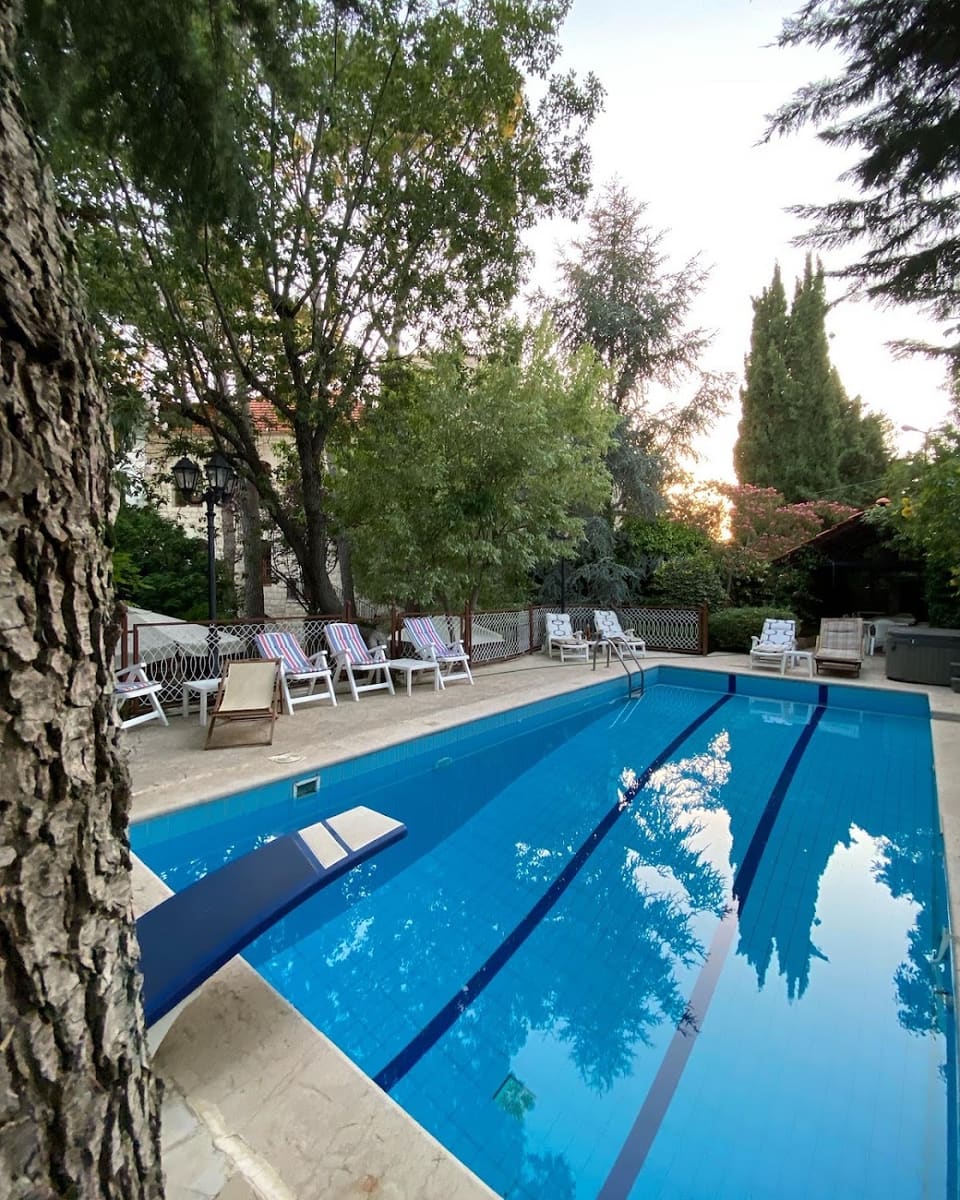 Privatos Pool & Garden