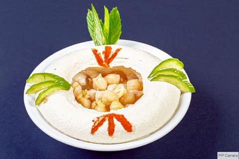 AlMidyaf restaurant — photograph 3