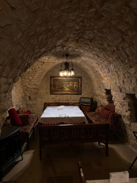 Baytna restaurant , Barouk — photograph 4