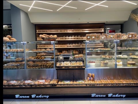 Baron Bakery — photograph 4