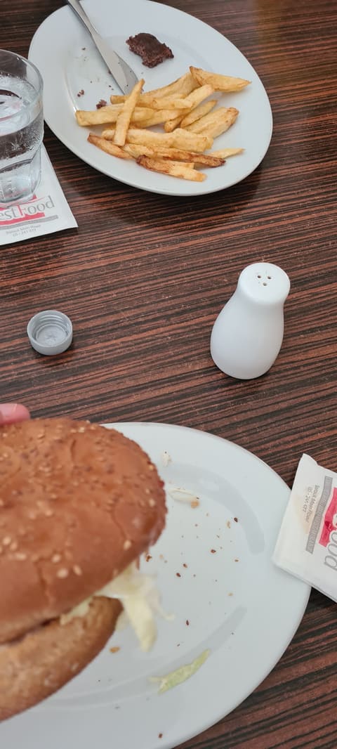 Best Food Restaurant — photograph 3