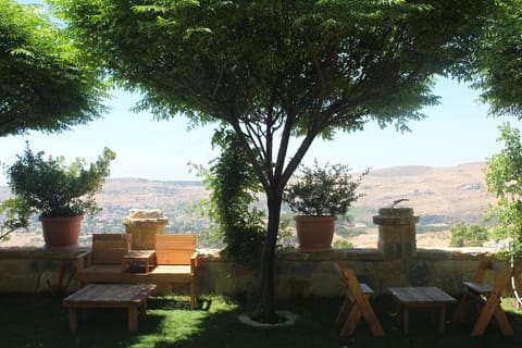 ABO MAJD CAFÉ — photograph 2