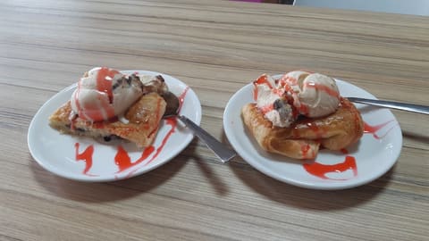 martello caffe — photograph 2