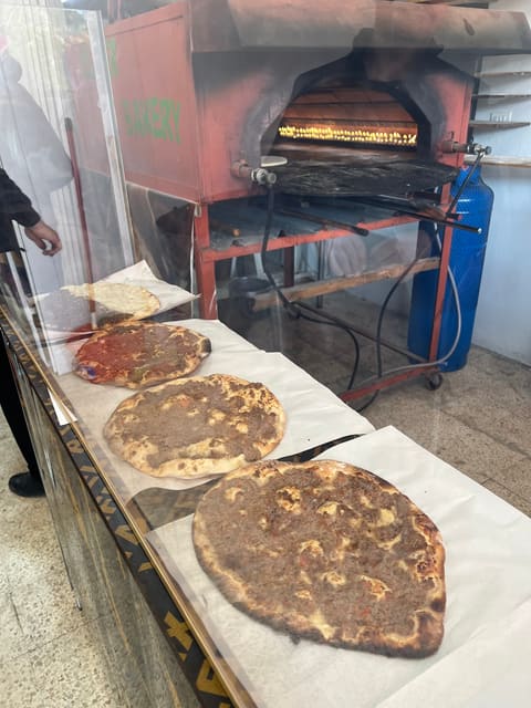 Bakery w Saj Al Shater — photograph 4