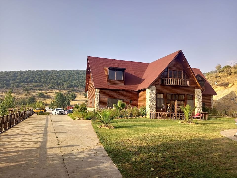 Moonlights Farm And Resorts