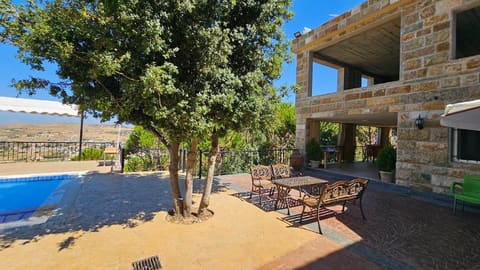 Astra Chalet & Private Pool — photograph 2