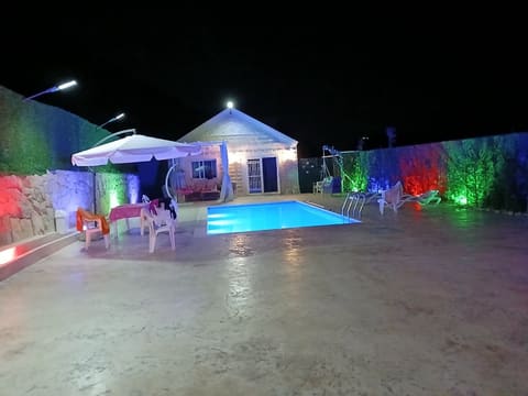 joudy's resort — photograph 2