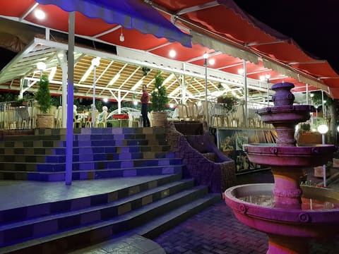 Al Naaem - Restaurant — photograph 4