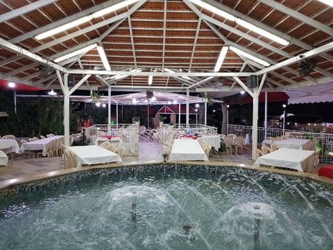 Al Naaem - Restaurant — photograph 6