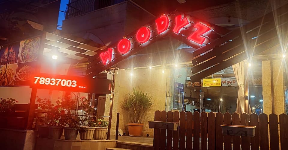 Woodyz Restaurant