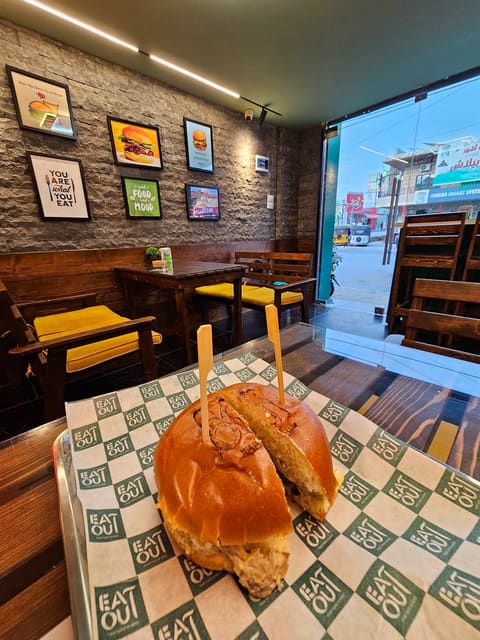 Eatout — photograph 3