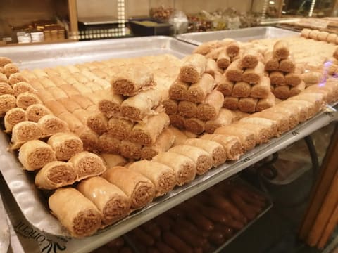 Patisserie L'orient — photograph 2