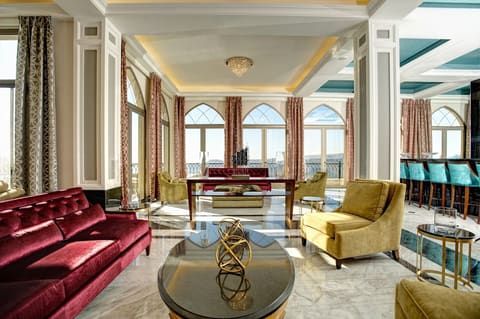 Cherry Blossom Boutique Hotel — photograph 6