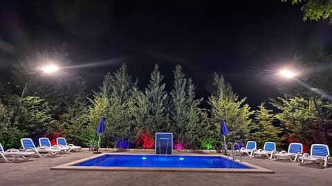 Star Valley Chanai — photograph 2