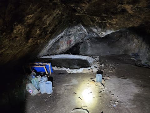 Anjar Upper Cave — photograph 5