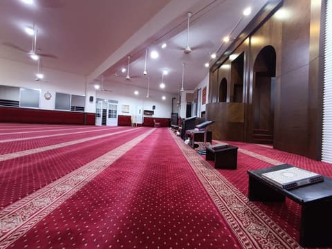 Abdul Rahman bin Auf Mosque — photograph 2