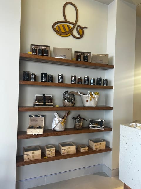 Honey Beelicious — photograph 6