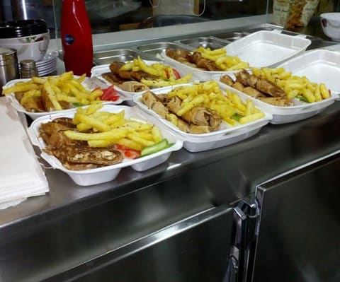 Shawarma El Khal — photograph 6