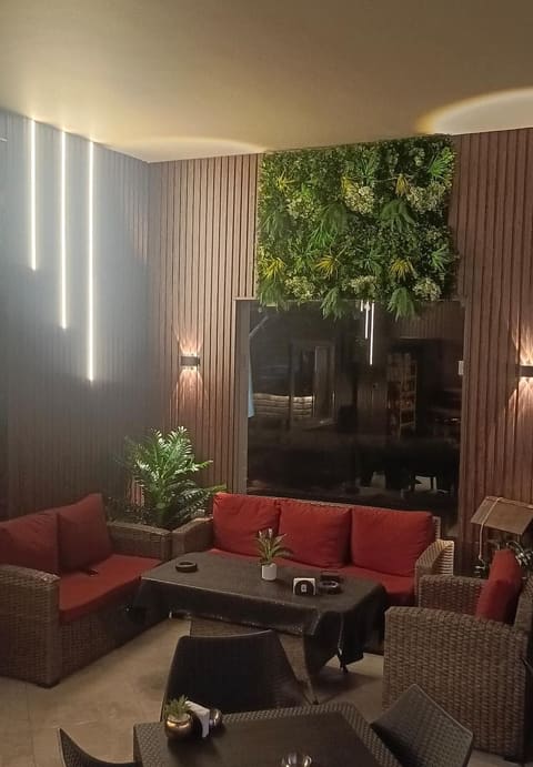Mood cafe — photograph 2