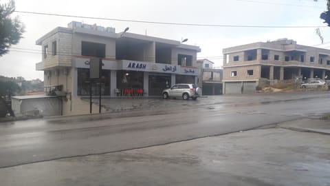 Makhbaz Arash — photograph 6